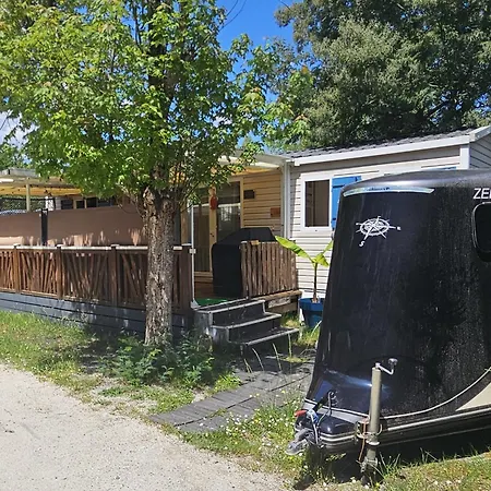 Coin De Paradis A * Hourtin