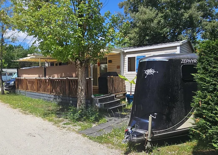 Coin De Paradis A * Hourtin